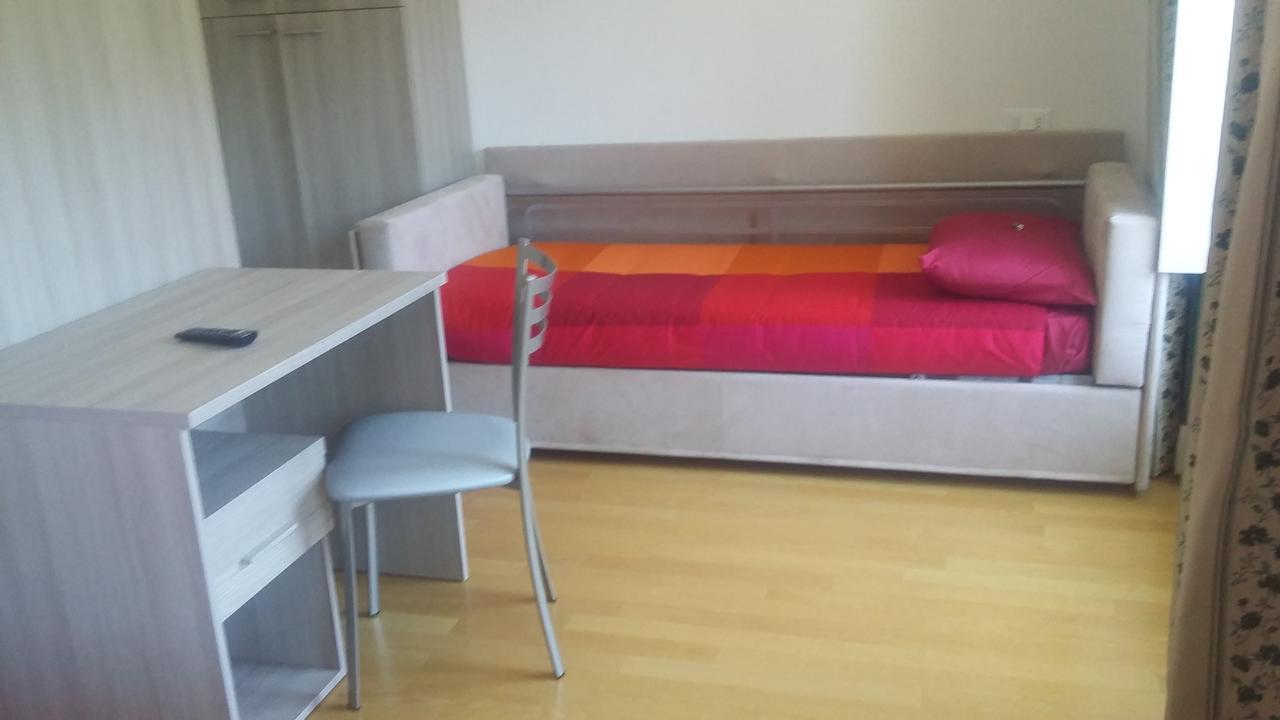La Vecchia Scuola Bed & Breakfast Villa d'Allegno Ngoại thất bức ảnh