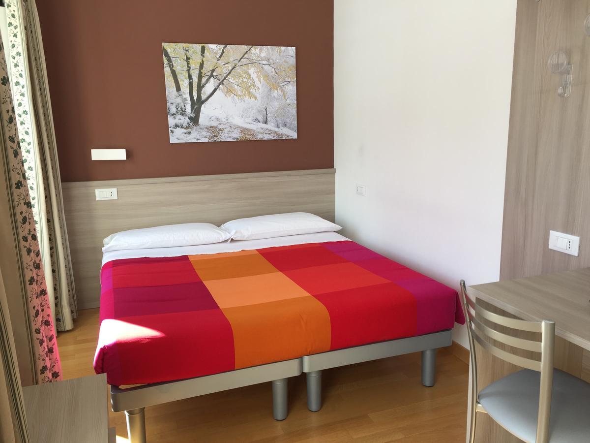 La Vecchia Scuola Bed & Breakfast Villa d'Allegno Ngoại thất bức ảnh